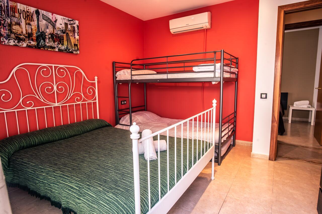 Apartaments Yaco Lloret de Mar Exterior photo