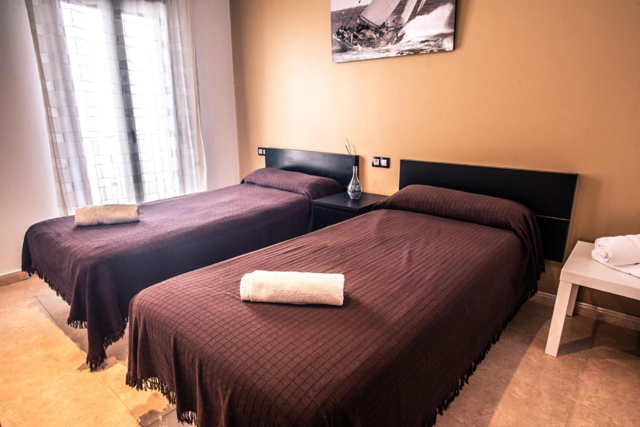 Apartaments Yaco Lloret de Mar Exterior photo