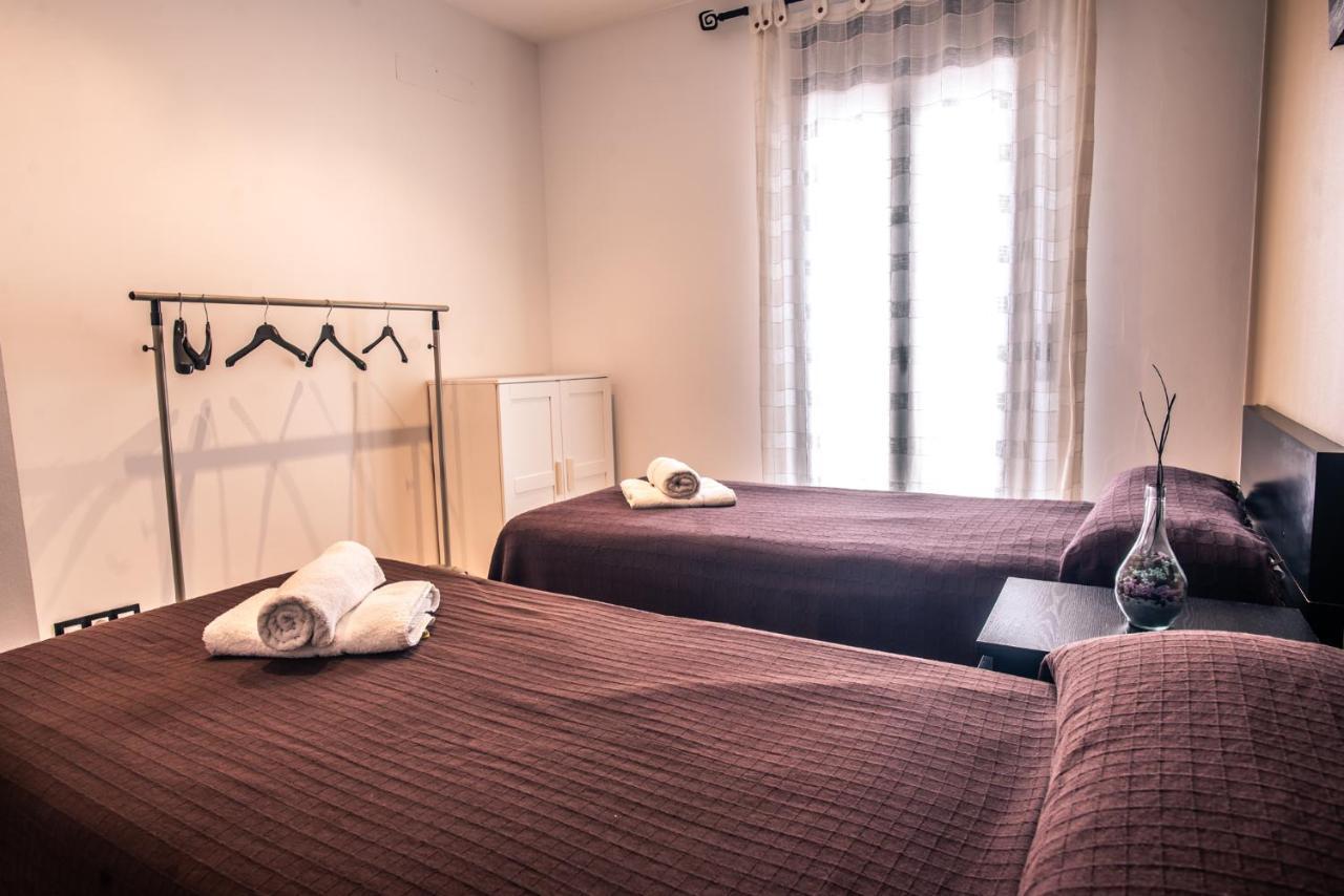 Apartaments Yaco Lloret de Mar Exterior photo